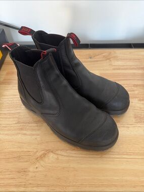Redback Easy Escape HD Men's Black Chelsea Work Boots with Red Pull Tabs
